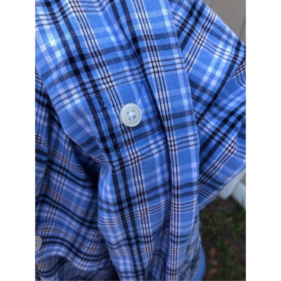 Michael Kors XL Button Down - Picture 4 of 6